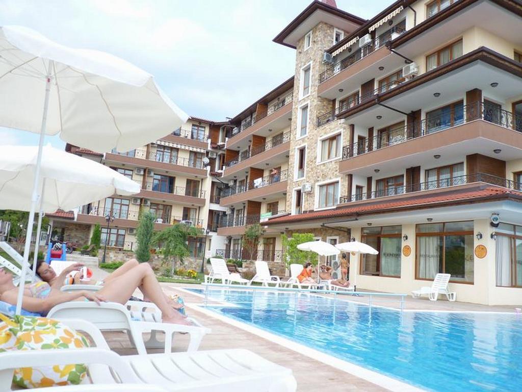 Apartcomplex Rich 3 Равда
